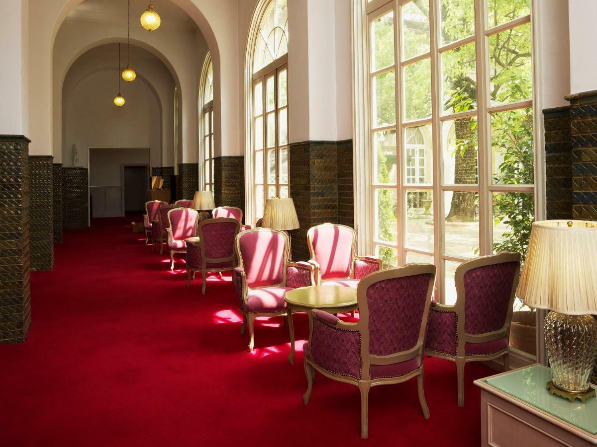 Takarazuka Hotel Eksteriør billede